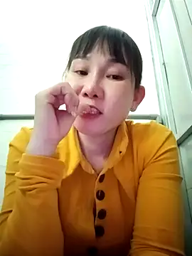 Ana-love2025 online show from November 16, 2025, 4:29 am