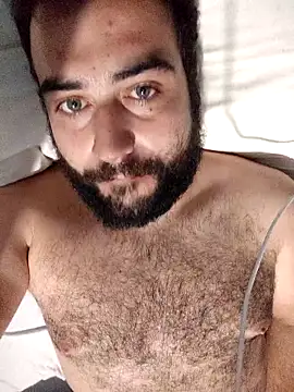 GluingPerson online show from October 25, 2025, 3:36 am