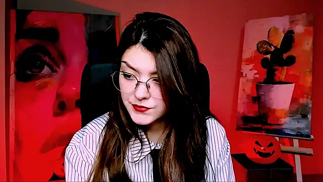 Snapshot of AnaSteisher chatting on October 30, 2025, 2:18 pm AnaSteisher online show from October 30, 2025, 2:18 pm