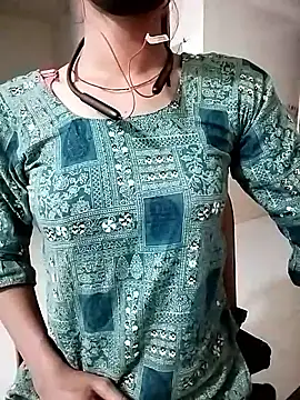 Snapshot of Ratri-Biswas chatting on November 8, 2025, 7:23 pm Ratri-Biswas online show from November 8, 2025, 7:23 pm