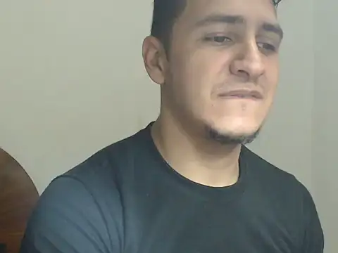 Snapshot of DarkTheKing chatting on October 19, 2025, 12:17 pm DarkTheKing online show from October 19, 2025, 12:17 pm