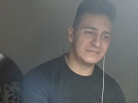 Snapshot of DarkTheKing chatting on November 2, 2025, 4:26 am DarkTheKing online show from November 2, 2025, 4:26 am