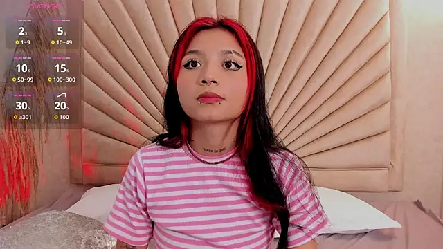 Snapshot of Emma_duff chatting on November 26, 2025, 11:33 am Emma duff online show from November 26, 2025, 11:33 am