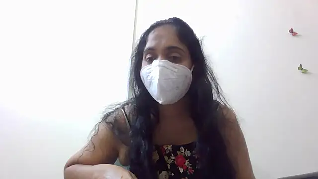 Snapshot of shainiasha1 chatting on July 16, 2026, 5:19 pm shainiasha1 online show from July 16, 2026, 5:19 pm