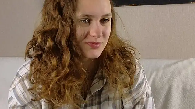 FoxFever online show from November 7, 2025, 6:46 am