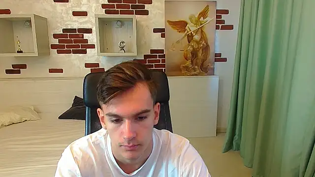 Snapshot of BradyFlint chatting on October 30, 2025, 5:42 am BradyFlint online show from October 30, 2025, 5:42 am