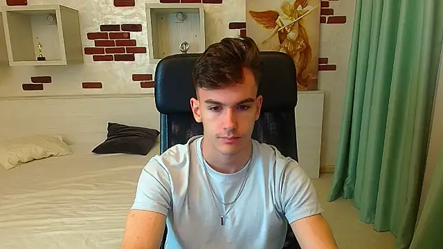 Snapshot of BradyFlint chatting on November 13, 2025, 5:17 am BradyFlint online show from November 13, 2025, 5:17 am