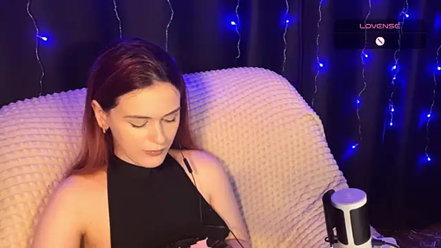 Veksal1a online show from April 8, 2026, 5:24 pm