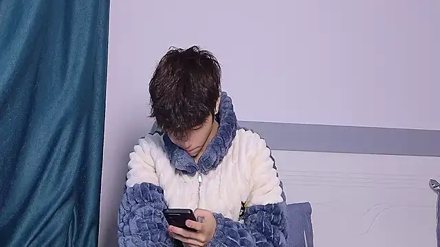 Stuffy-111 online show from October 30, 2025, 4:58 am