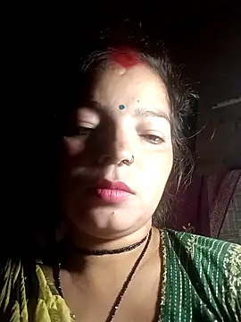 M-MAYA online show from November 1, 2025, 9:17 pm