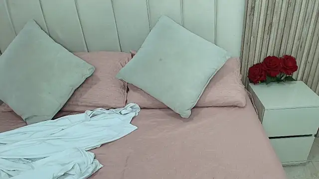 Snapshot of Aziz_daud chatting on October 26, 2025, 12:11 pm Aziz daud online show from October 26, 2025, 12:11 pm