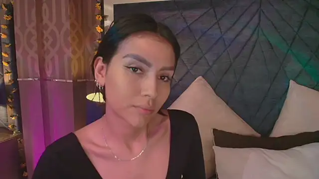 TanyaBello online show from February 4, 2026, 4:51 am