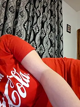 Ariana381 online show from December 14, 2025, 9:30 pm