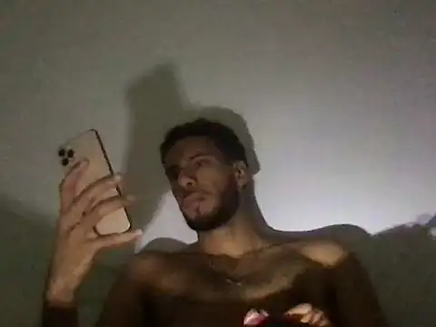 Snapshot of alexiscrisxxx chatting on October 16, 2025, 6:20 pm alexiscrisxxx online show from October 16, 2025, 6:20 pm