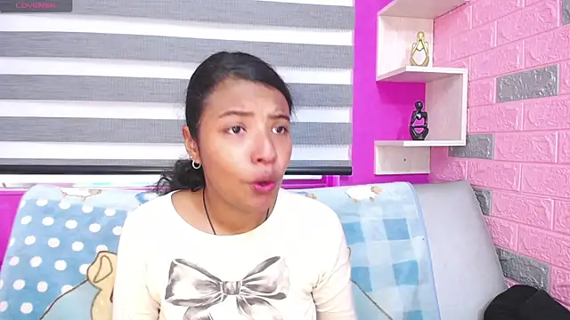 Zoe Rider online show from December 4, 2025, 12:36 pm