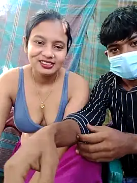 Snapshot of sexylive1100 chatting on November 16, 2025, 2:39 am sexylive1100 online show from November 16, 2025, 2:39 am