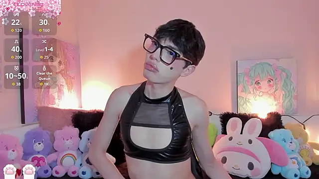 Strawberry Kitty  online show from February 16, 2026, 4:19 am