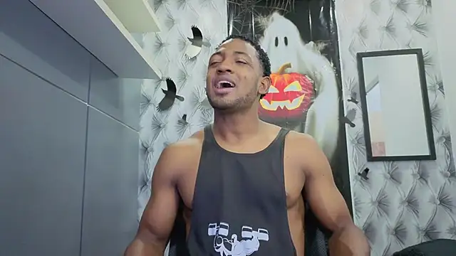 Snapshot of Stevenbrand chatting on October 18, 2025, 7:14 pm Stevenbrand online show from October 18, 2025, 7:14 pm