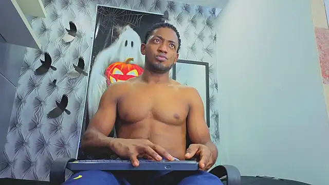 Snapshot of Stevenbrand chatting on October 25, 2025, 6:46 pm Stevenbrand online show from October 25, 2025, 6:46 pm