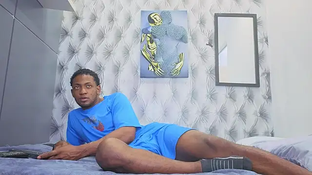 Snapshot of Stevenbrand chatting on November 18, 2025, 8:02 pm Stevenbrand online show from November 18, 2025, 8:02 pm