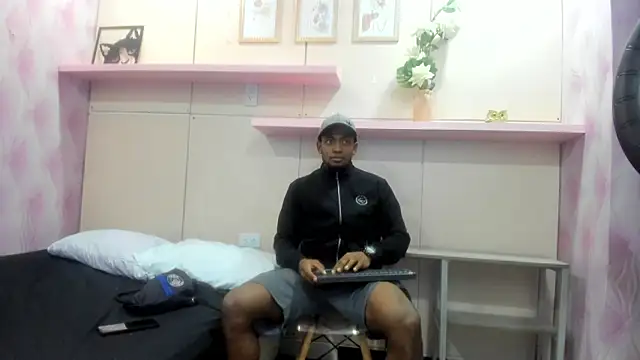 Snapshot of Stevenbrand chatting on November 21, 2025, 10:58 am Stevenbrand online show from November 21, 2025, 10:58 am