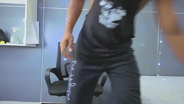 Stevenbrand online show from December 3, 2025, 7:12 pm