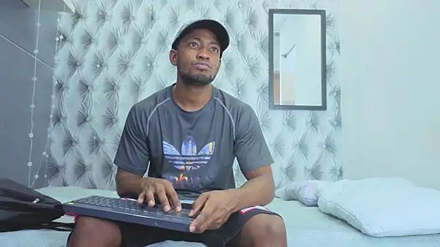 Stevenbrand online show from December 4, 2025, 6:49 pm