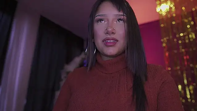 Snapshot of Nefertari__ chatting on October 22, 2025, 11:43 am Nefertari   online show from October 22, 2025, 11:43 am