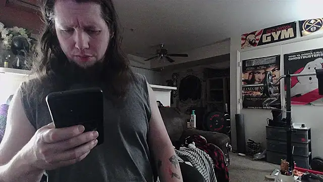 biggerisbetter12 online show from July 6, 2026, 10:45 am