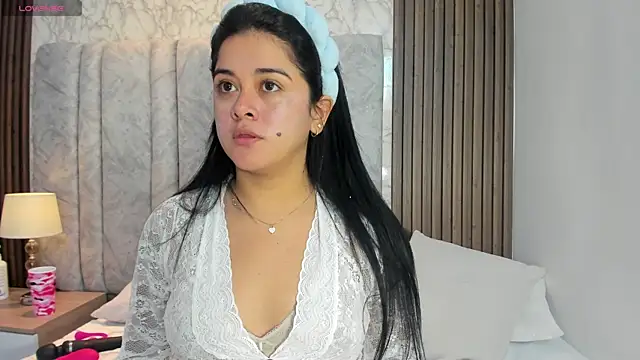 Snapshot of goddessfeetxx chatting on October 24, 2025, 8:38 pm goddessfeetxx online show from October 24, 2025, 8:38 pm