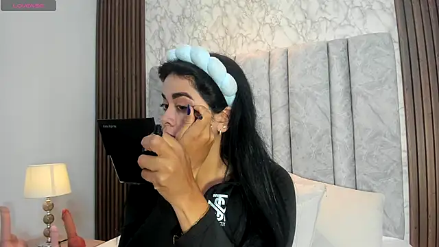 Snapshot of goddessfeetxx chatting on October 27, 2025, 8:57 pm goddessfeetxx online show from October 27, 2025, 8:57 pm