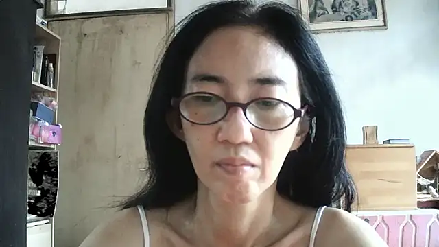 princessD077 online show from November 27, 2025, 4:47 am