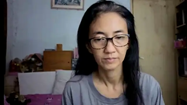 princessD077 online show from February 18, 2026, 5:09 pm