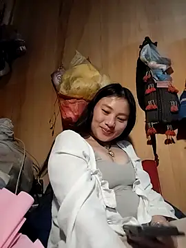 Sinhlinh2020 online show from December 15, 2025, 12:31 pm