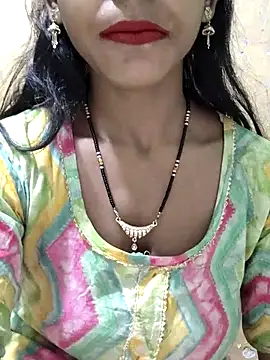 Itz Aisha   online show from February 27, 2026, 5:07 am