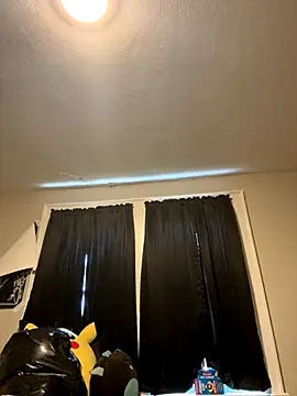 faithorsini8 online show from October 24, 2025, 6:59 pm