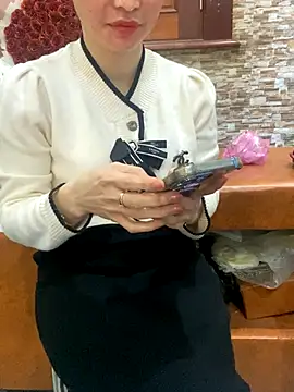 Phale2x online show from December 15, 2025, 8:07 am