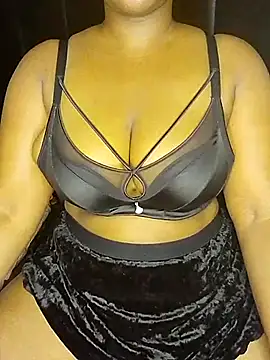 Snapshot of hot_princesss chatting on November 2, 2025, 10:12 pm hot princesss online show from November 2, 2025, 10:12 pm