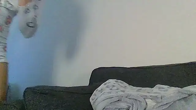 Snapshot of Dixie_Duchess chatting on October 26, 2025, 8:09 am Dixie Duchess online show from October 26, 2025, 8:09 am