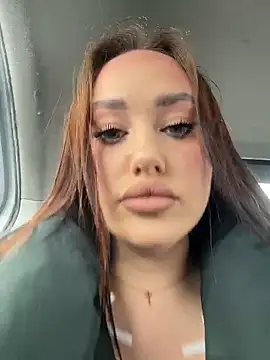 KiraSunshine online show from April 21, 2026, 5:14 am