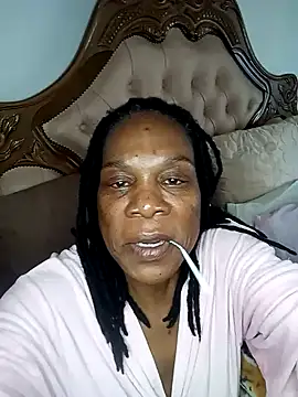 Hotcougar online show from October 24, 2025, 5:59 am