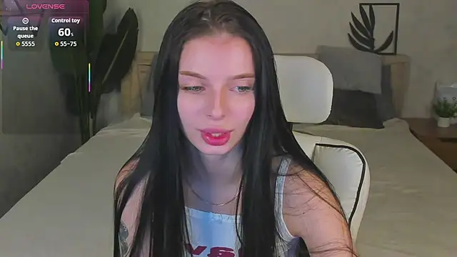 Eva Mayers online show from November 27, 2025, 12:02 am