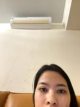 Minhee22 online show from October 28, 2025, 4:31 pm