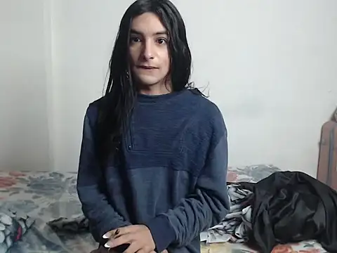  camila trans  online show from November 15, 2025, 4:03 pm