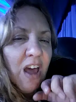 Snapshot of JennyInVegas chatting on November 24, 2025, 3:17 am JennyInVegas online show from November 24, 2025, 3:17 am