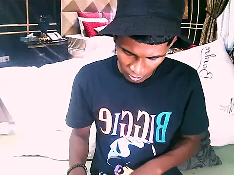 IndianThuggin online show from April 25, 2026, 9:34 pm