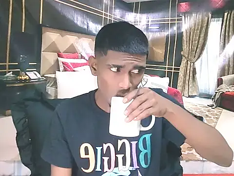 IndianThuggin online show from July 11, 2026, 11:46 am