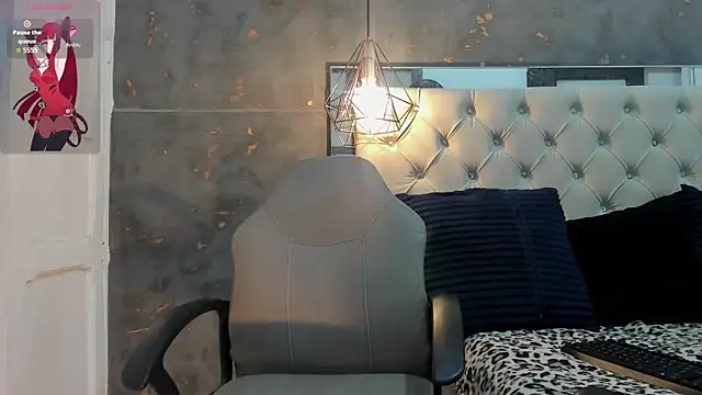 Snapshot of karla_ruso chatting on October 30, 2025, 12:06 pm karla ruso online show from October 30, 2025, 12:06 pm