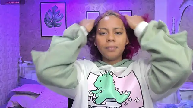 Sofia clk online show from May 16, 2026, 3:14 am