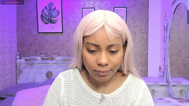Sofia clk online show from May 27, 2026, 3:03 am